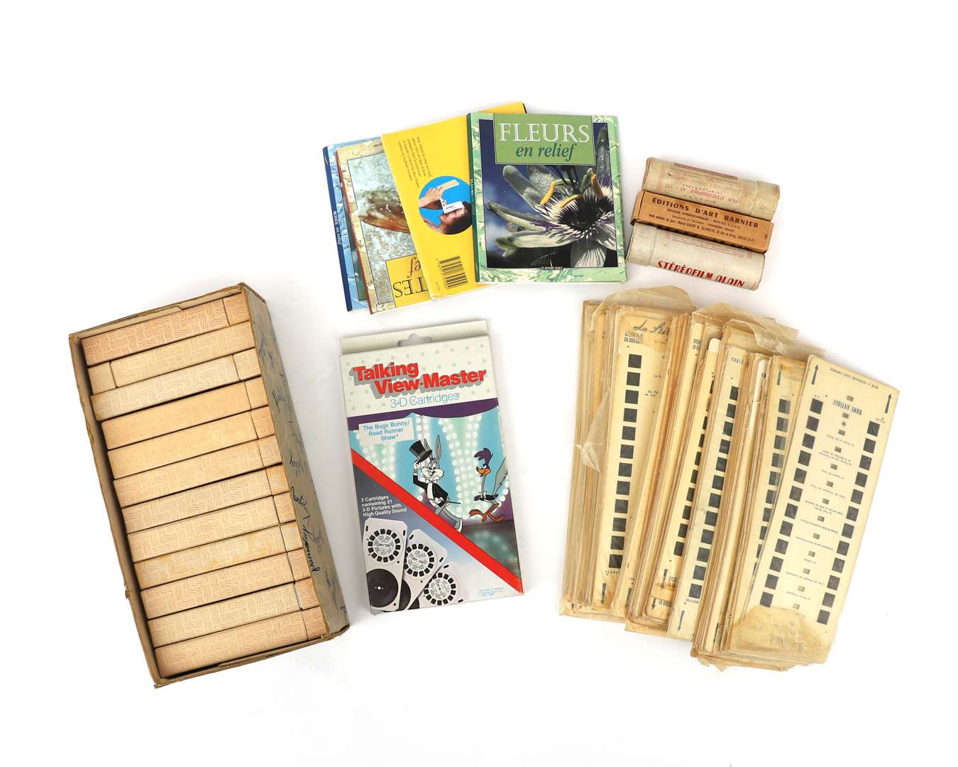A lot of stereo cards, 20th century (c. 104)