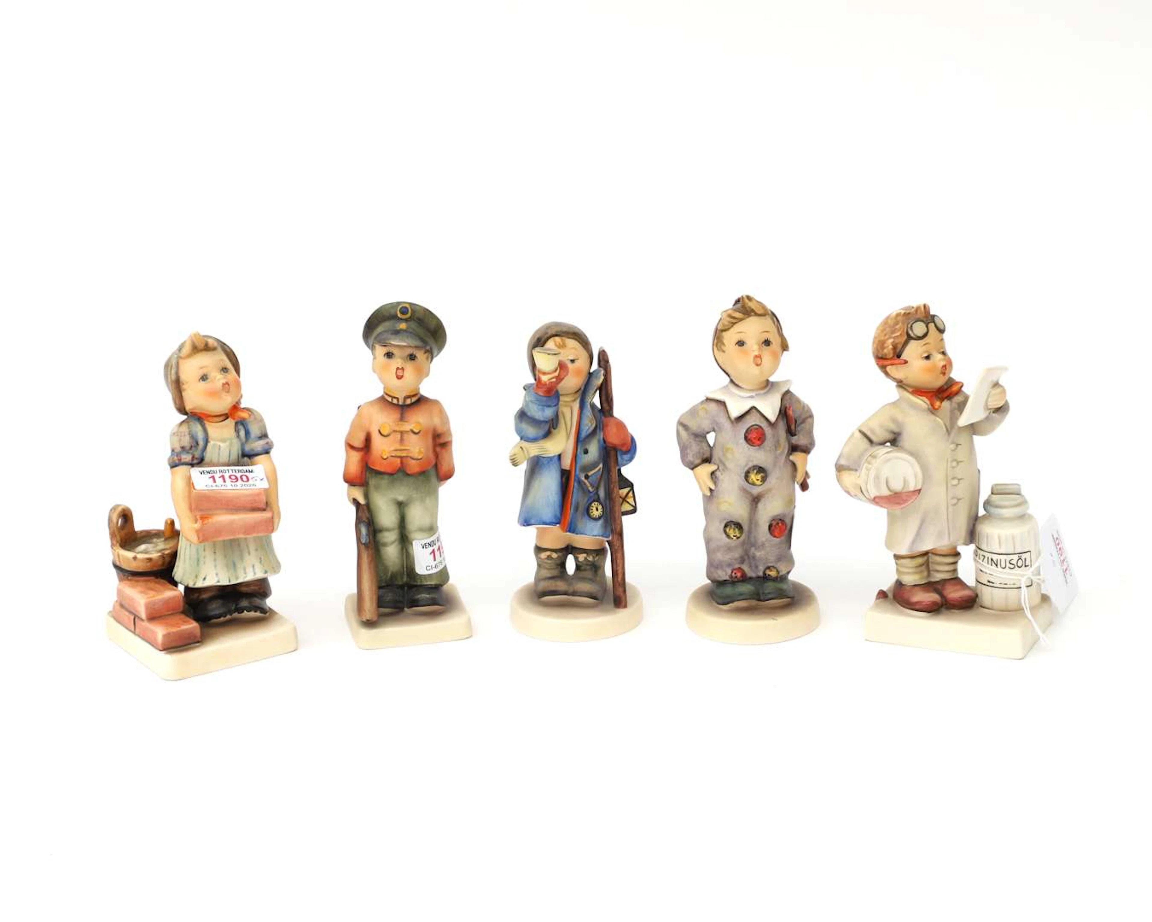 Five porcelain Hummel figurines, Goebel, Germany, 20th century (5)