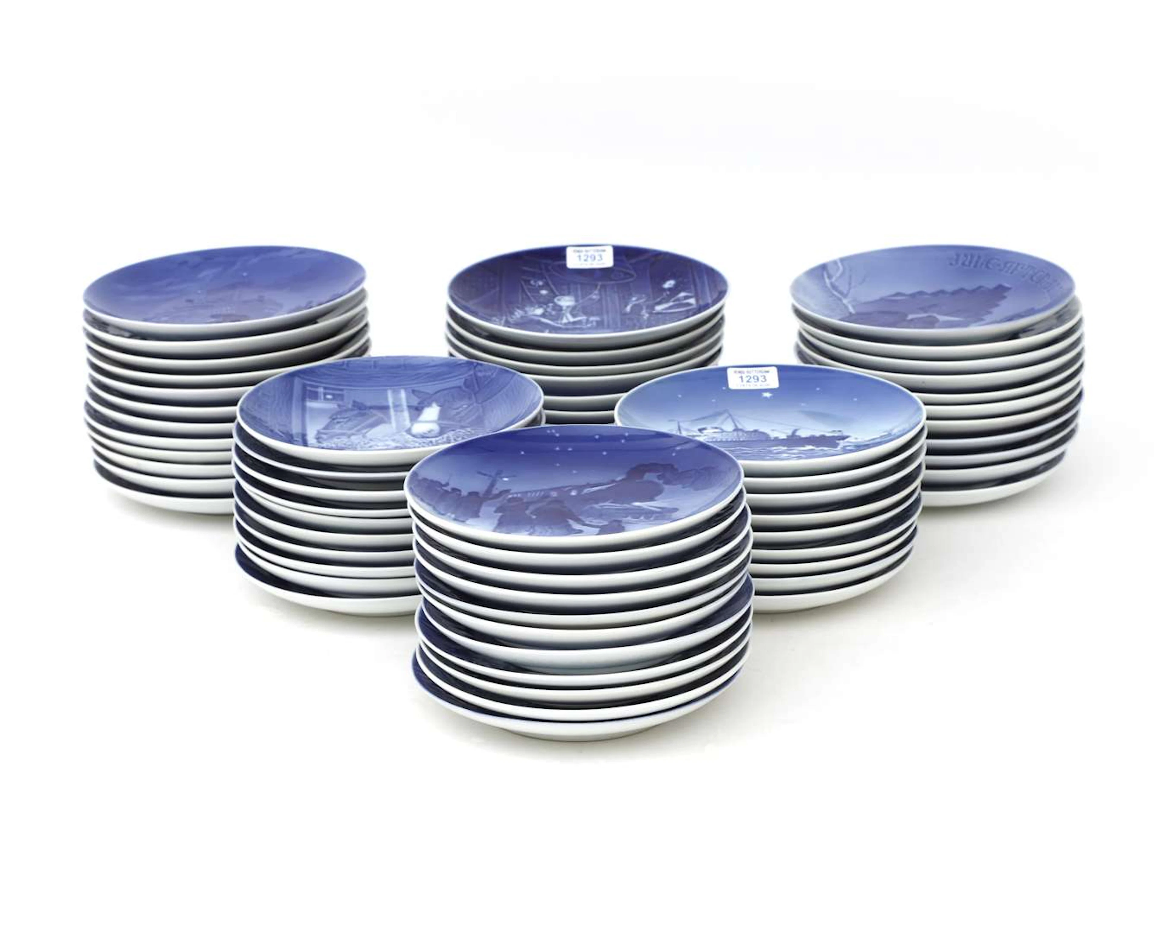 Bing & Grøndahl Christmas wall plates, Denmark, 20th century (64)