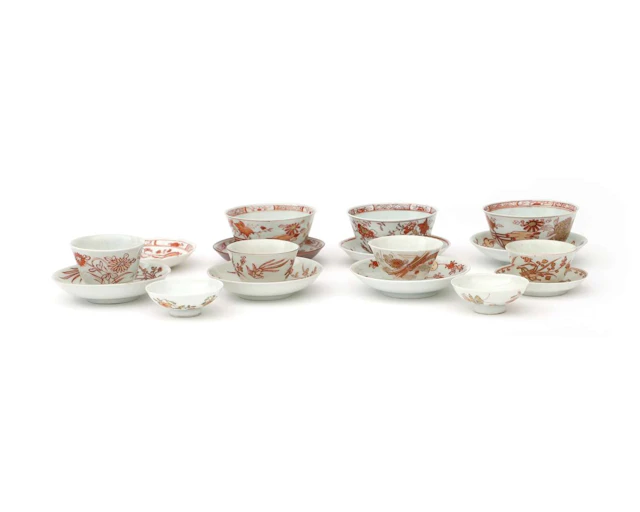 A lot comprising porcelain cups and saucers, China, 18th century