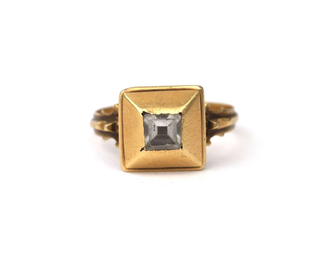 A yellow-gold Neo-Renaissance ring set with rock crystal, c. 1880