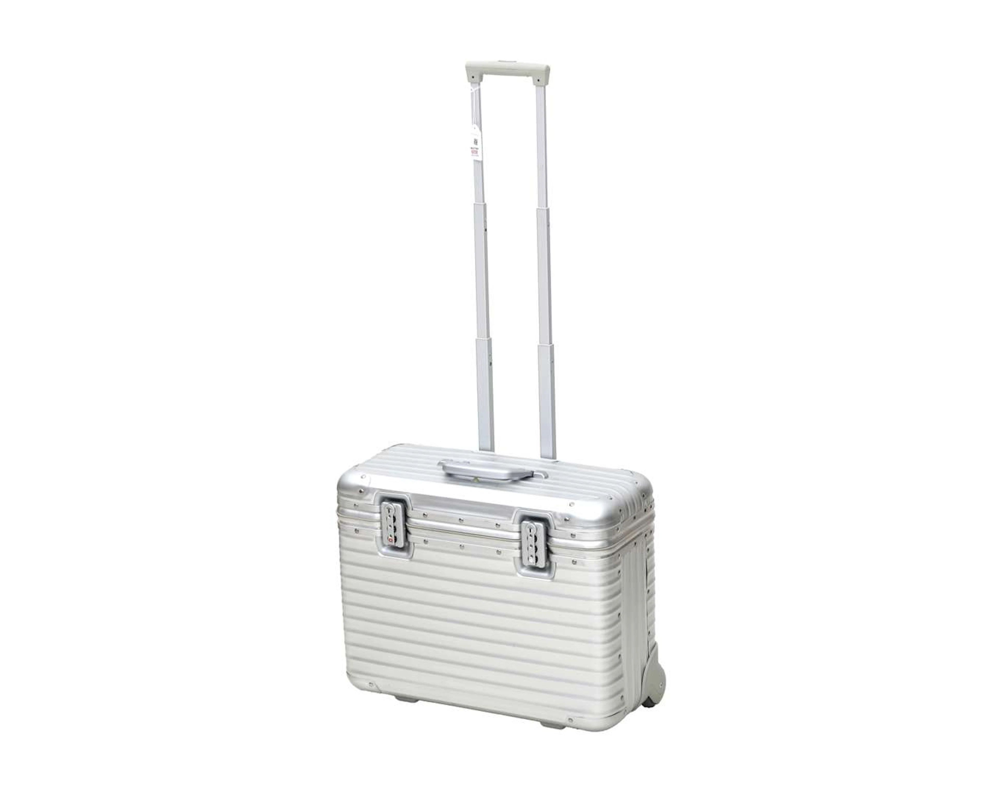 An aluminium wheeled suitcase with Sudhaus Combi-Code 1422 combination