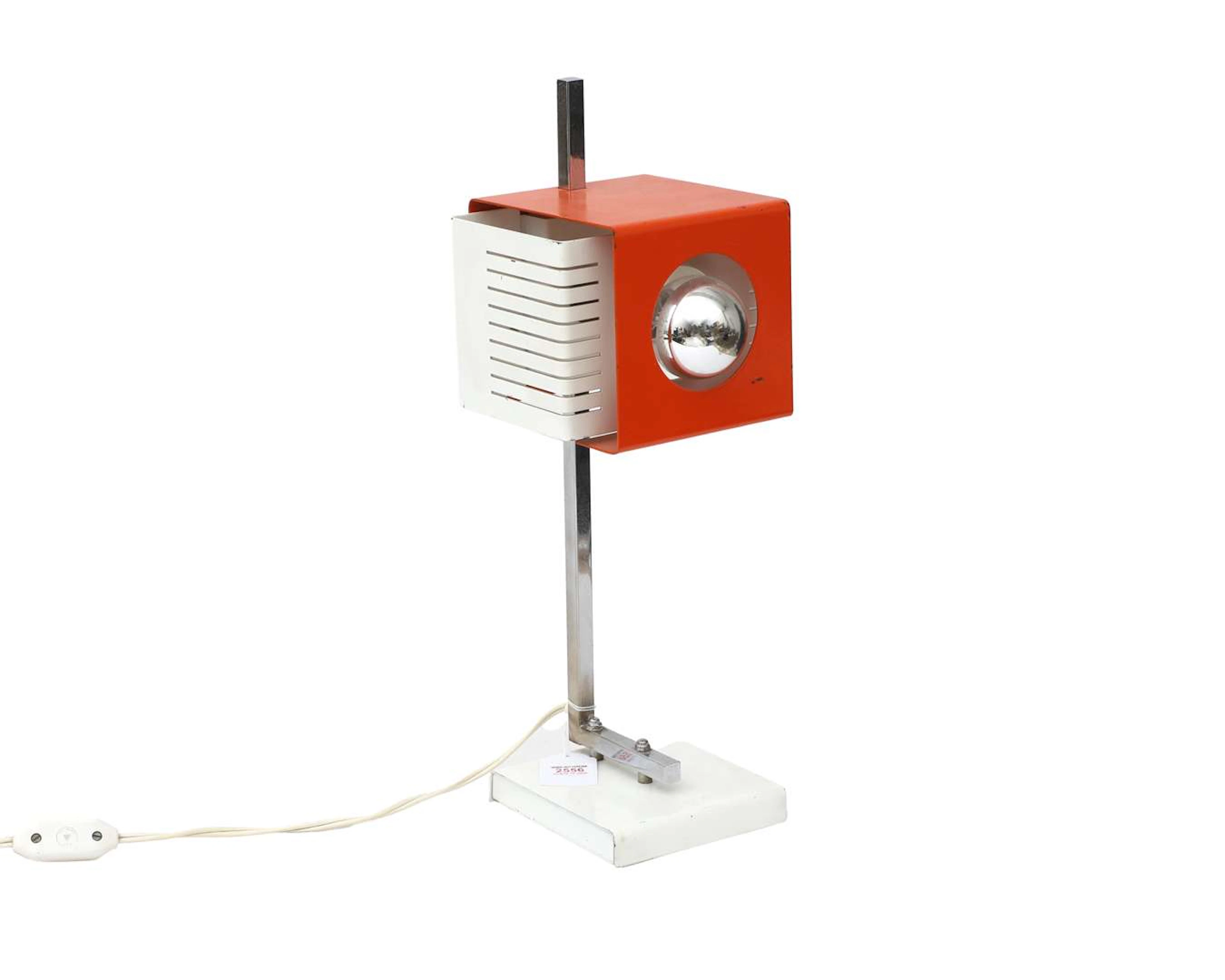 A metal Space-Age table lamp, 20th century