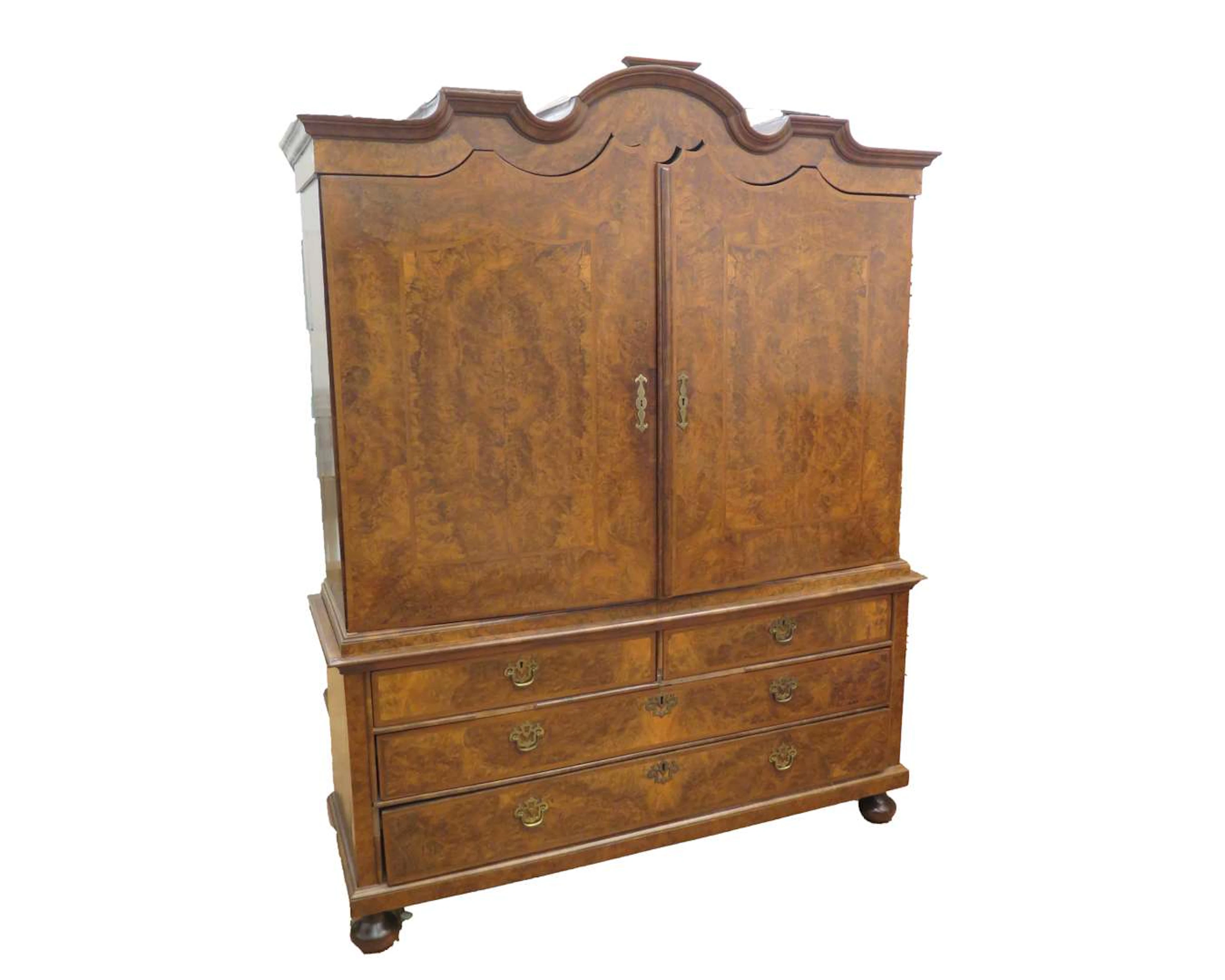 A cabinet, Holland, 1st quarter of the 18th century