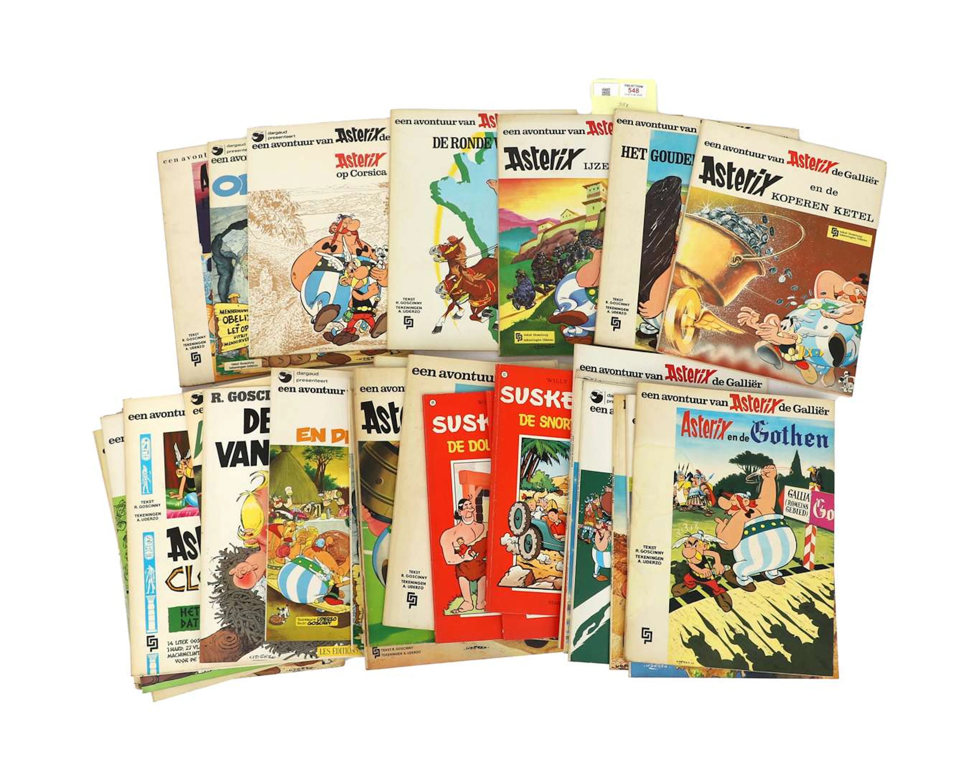 A lot of comic books, Asterix & Obelix, and Suske & Wiske, Belgium (38)