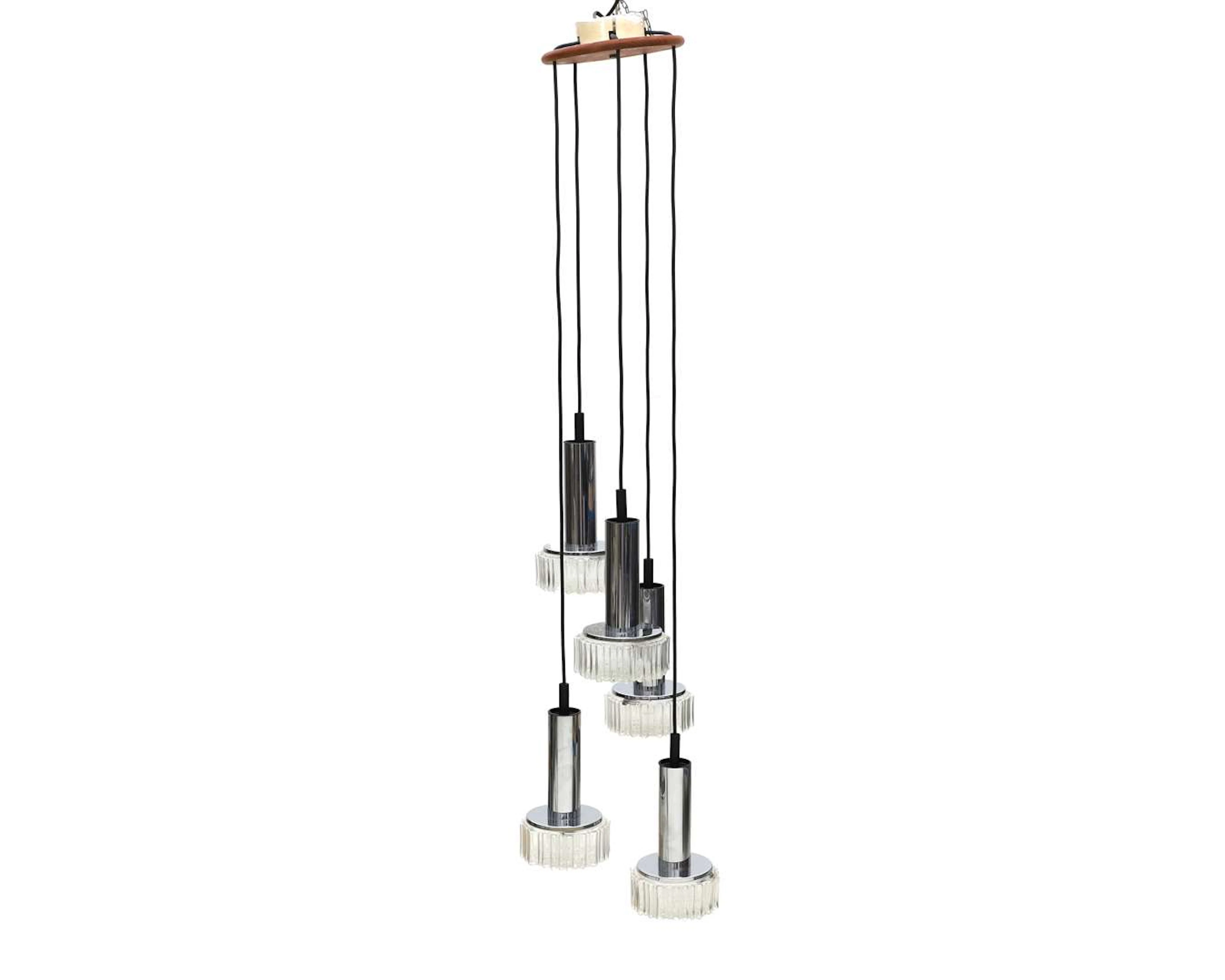 Staff Lighting