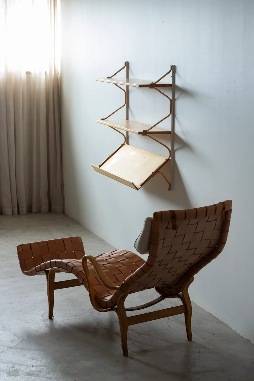 Pine shelf by Bruno Mathsson 1967