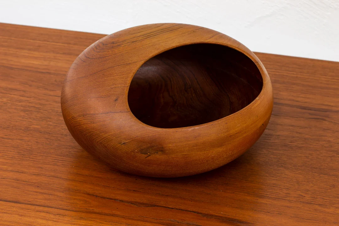Rare bowl by Sigvard Nilsson