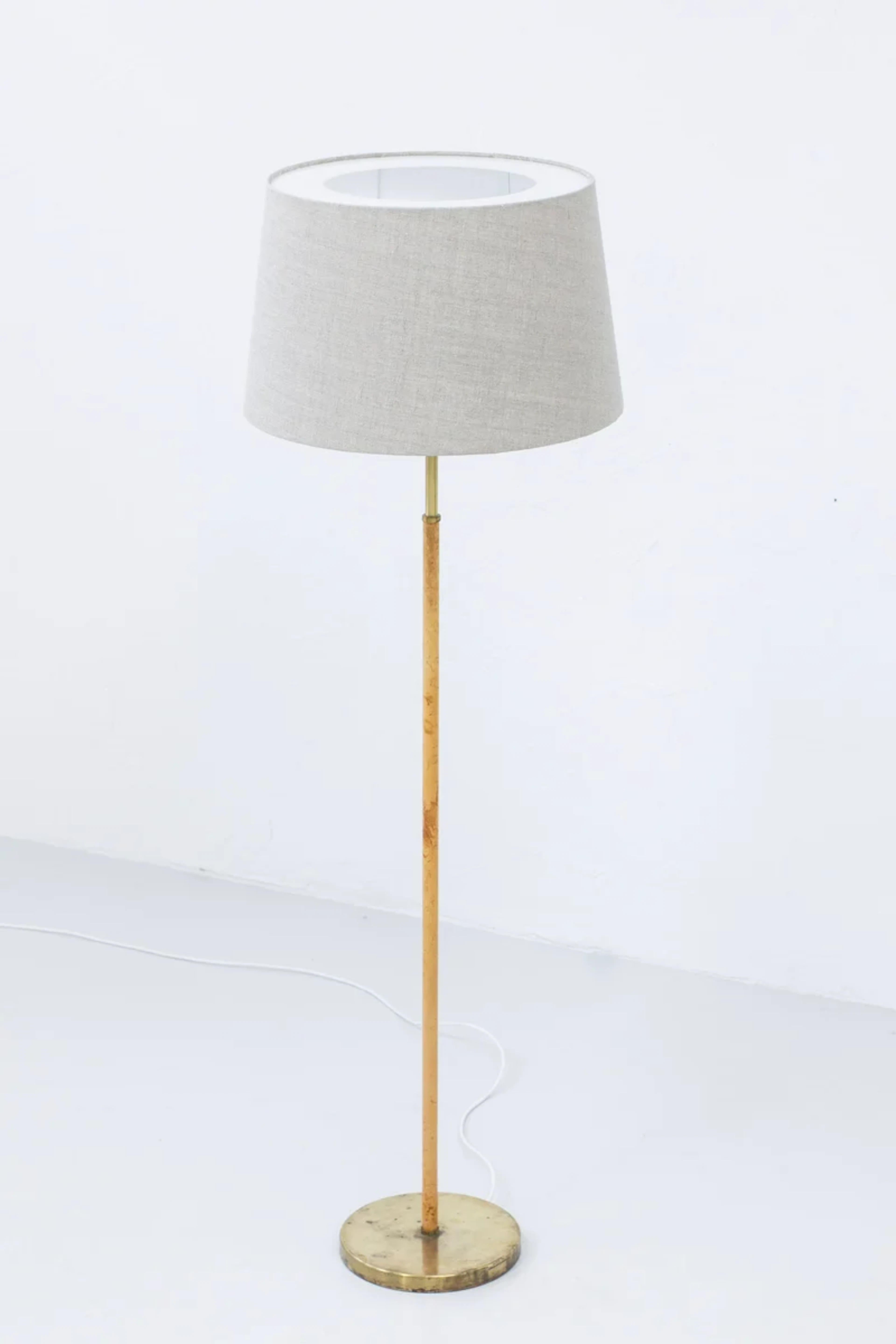 Floor lamp by Ateljé Lyktan