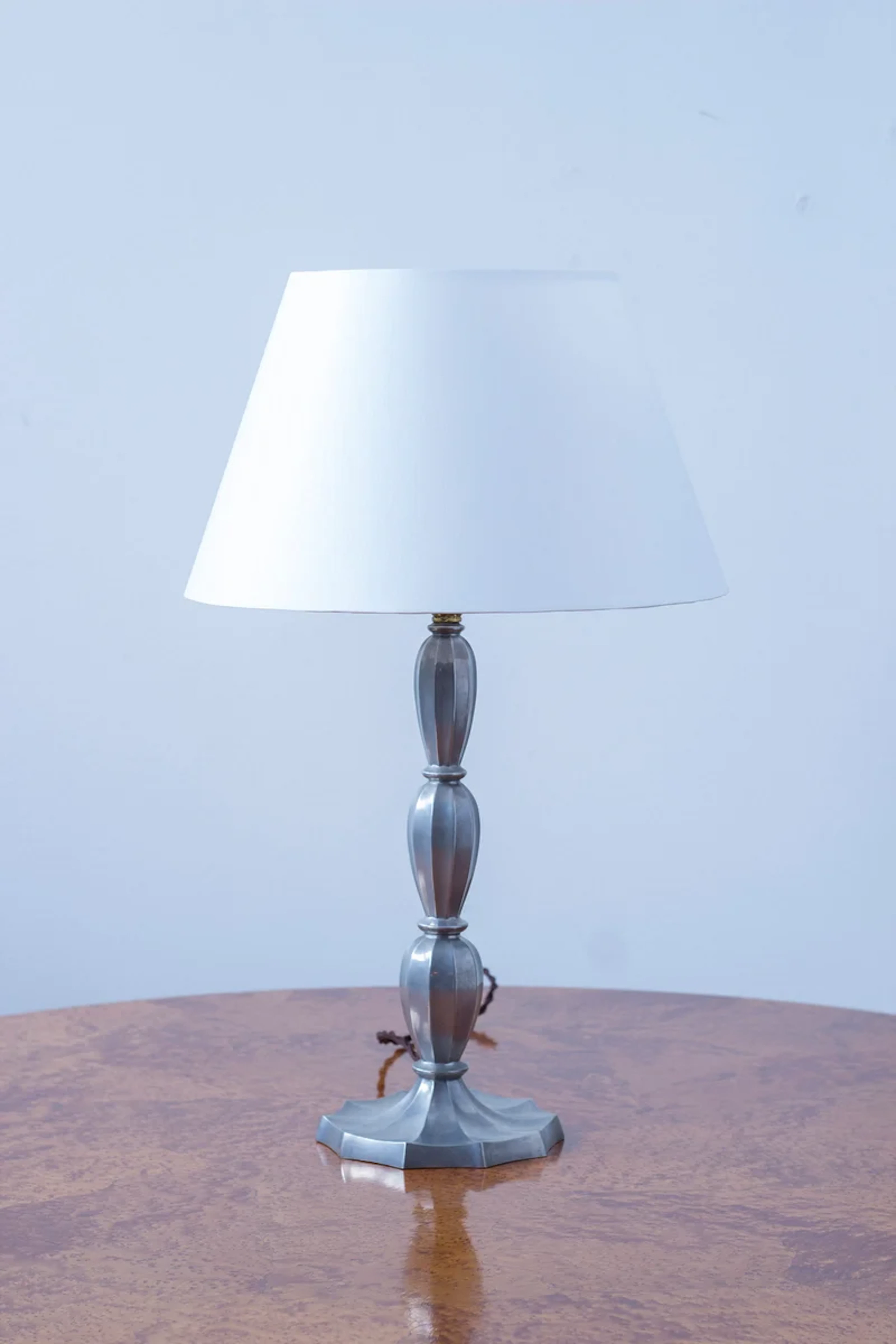 Art Deco pewter table lamp, 1920s