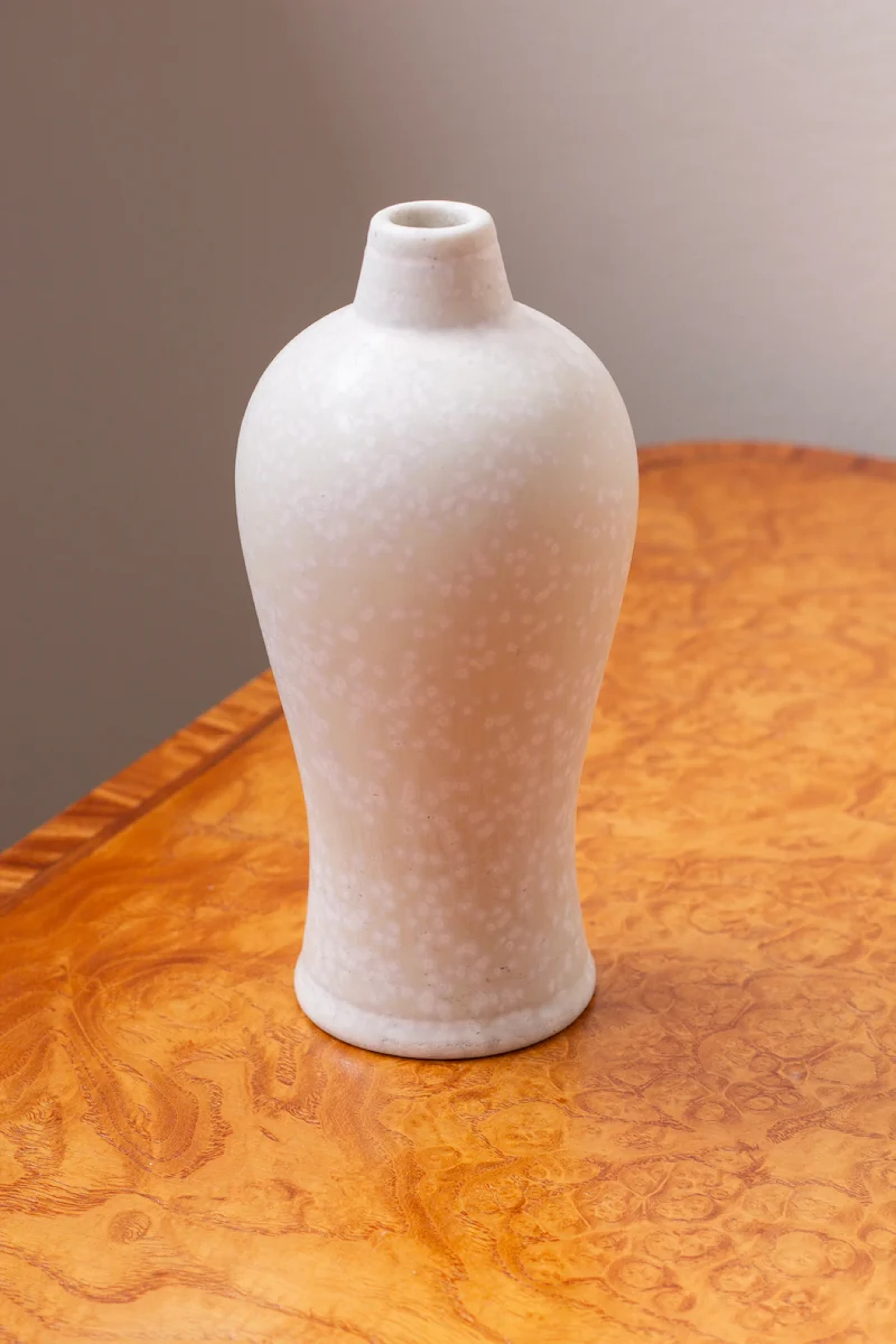 "Eggshell" Stoneware vase by Gunnar Nylund