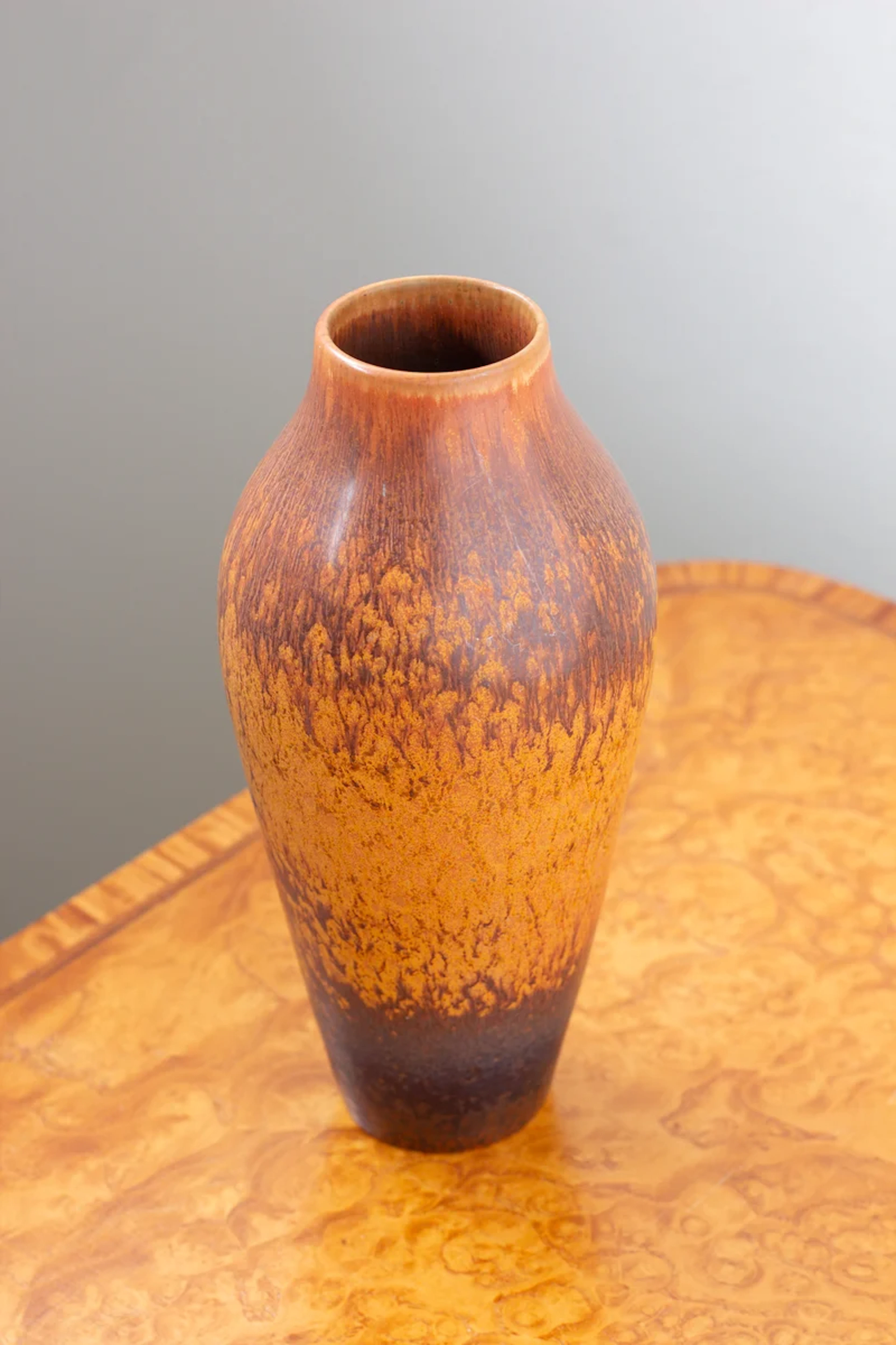 Stoneware vase by Carl-Harry Stålhane