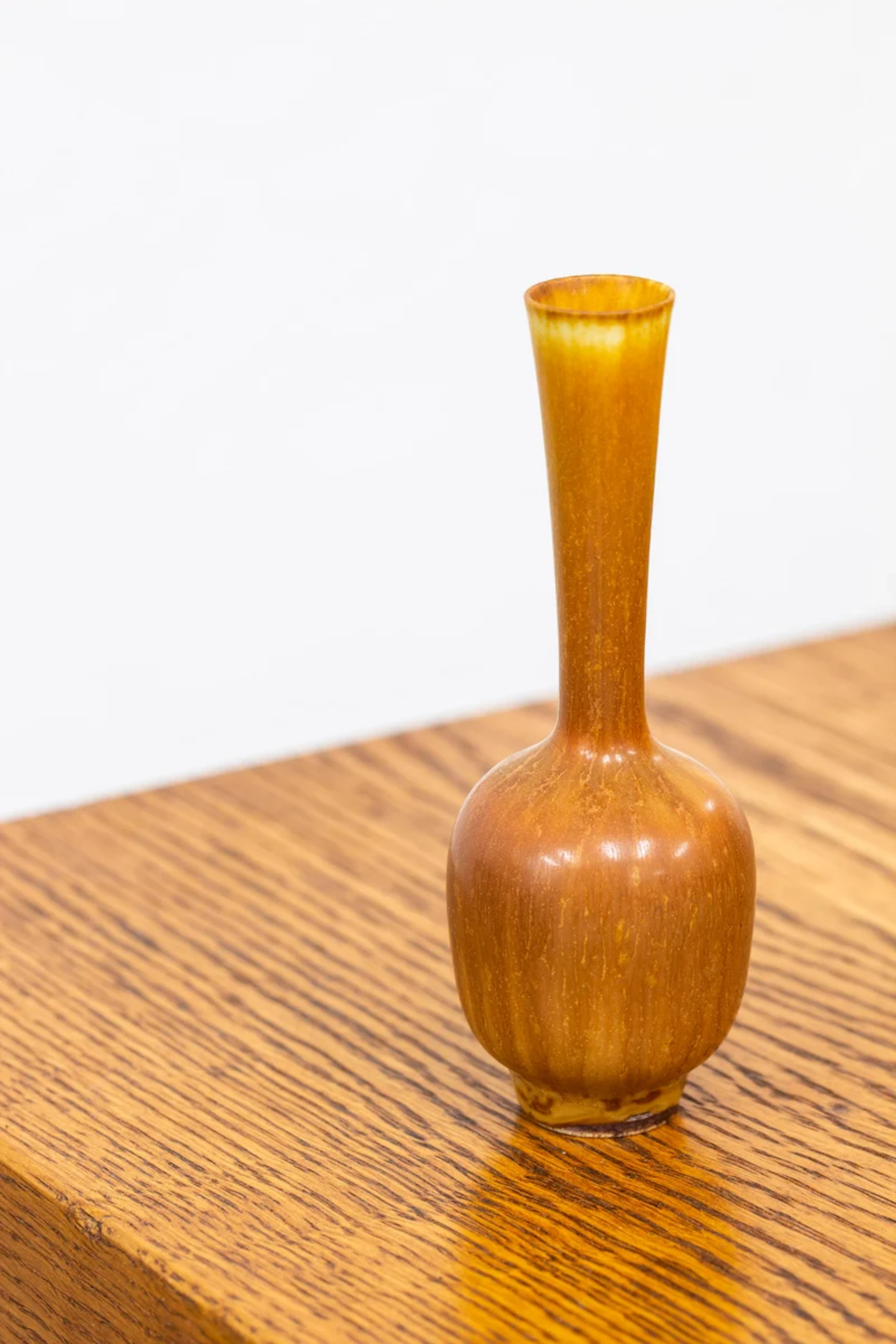 Stoneware vase by Berndt Friberg