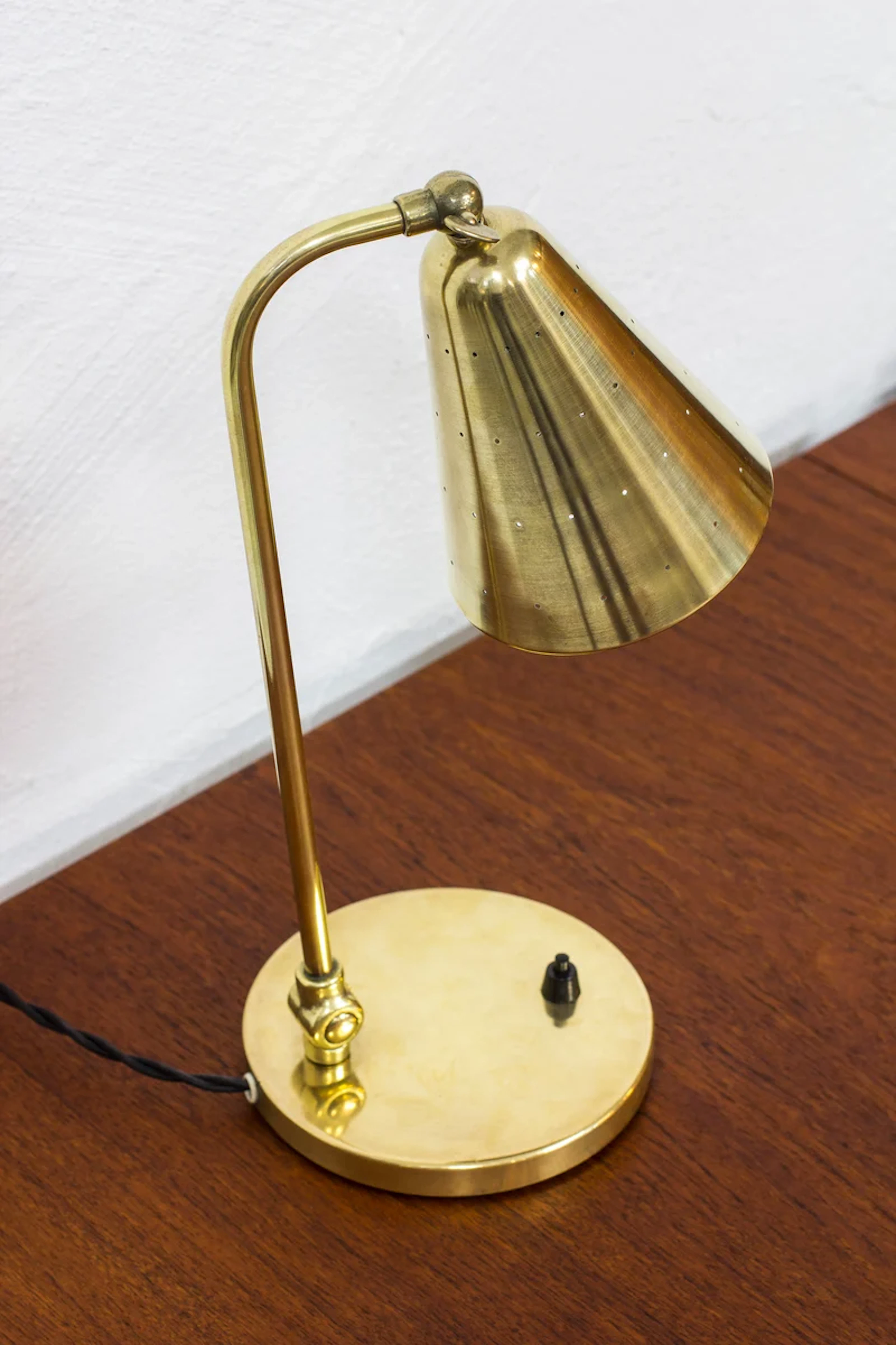 1940s Table lamp by Holm Sørensen, Denmark