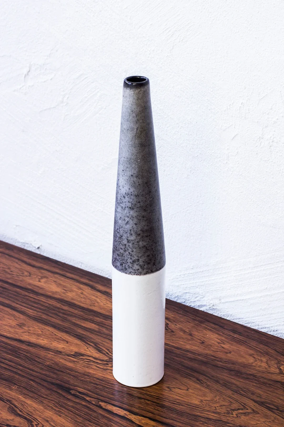 "Pylon" vase by Ingrid Atterberg