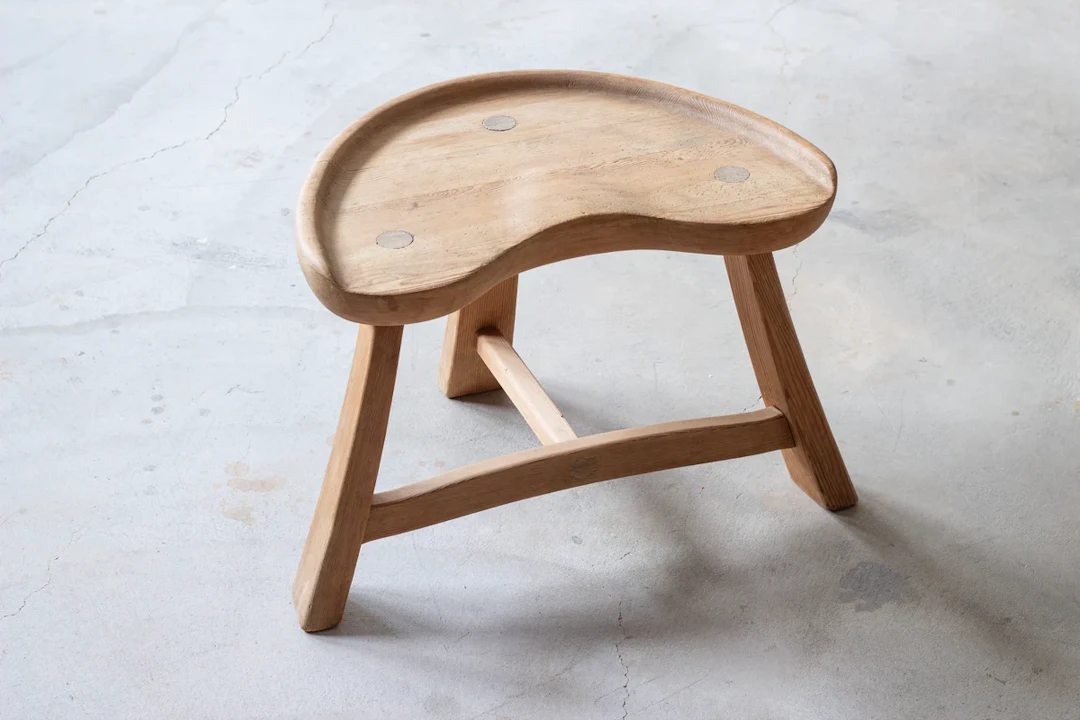 "Fjøskrakk" stool by Ragnvald Krogenæs