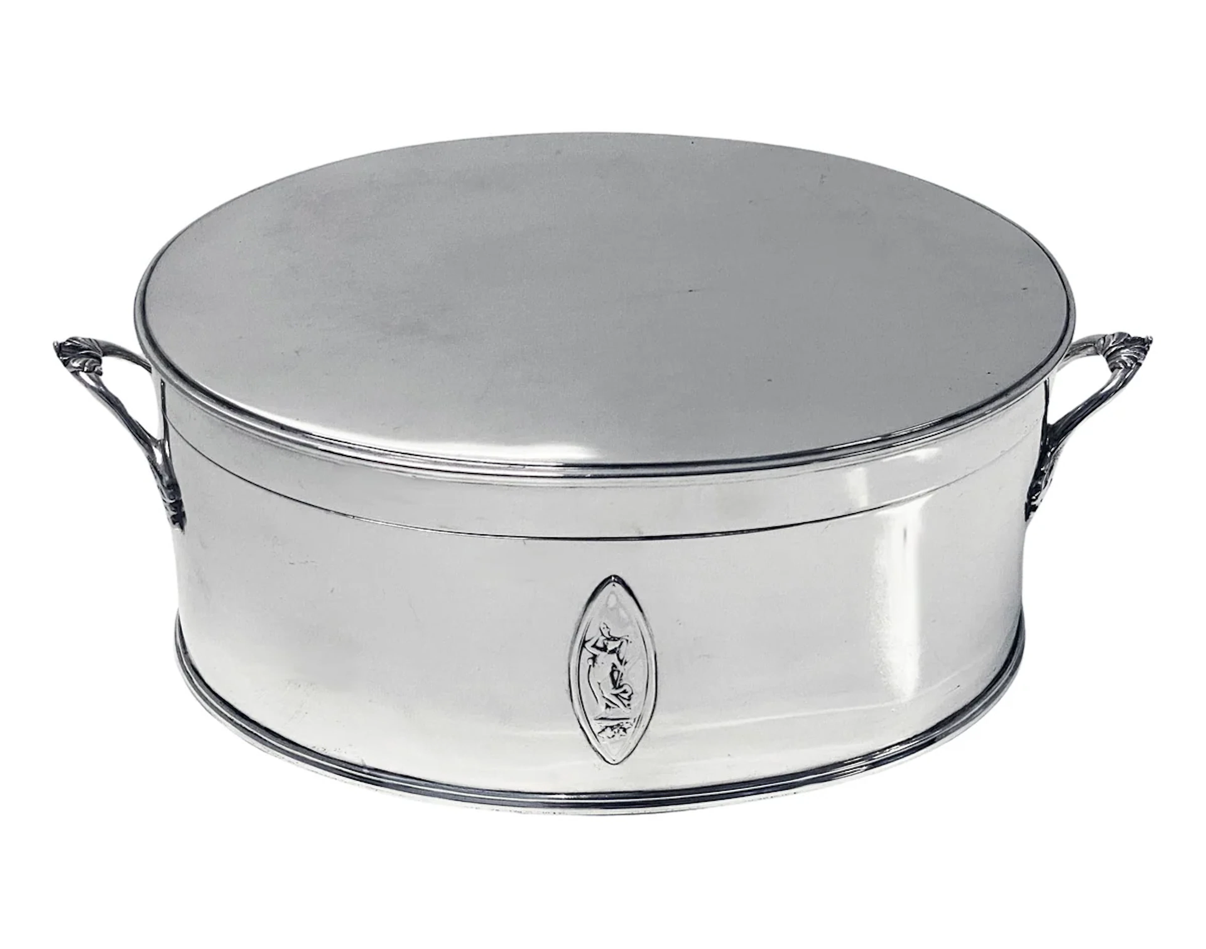 Antique Rare large Sterling Silver Chocolates or Biscuit Box 1925