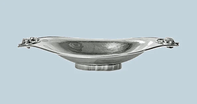 Georg Jensen Sterling Silver rare oval Blossom large Dish Denmark C.1990