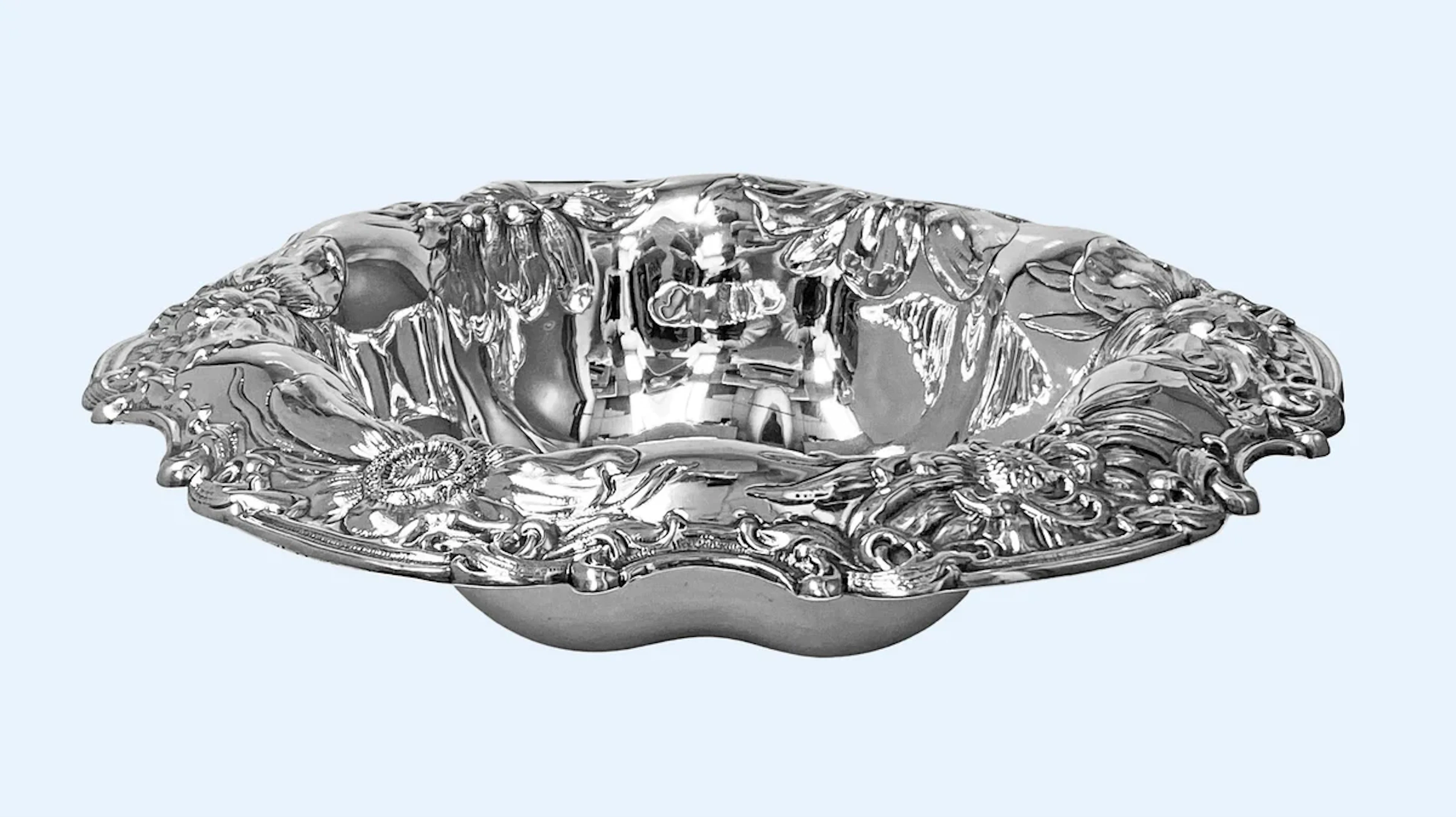 Gorham large Art Nouveau Sterling Silver Floral Decorated Bowl C.1900