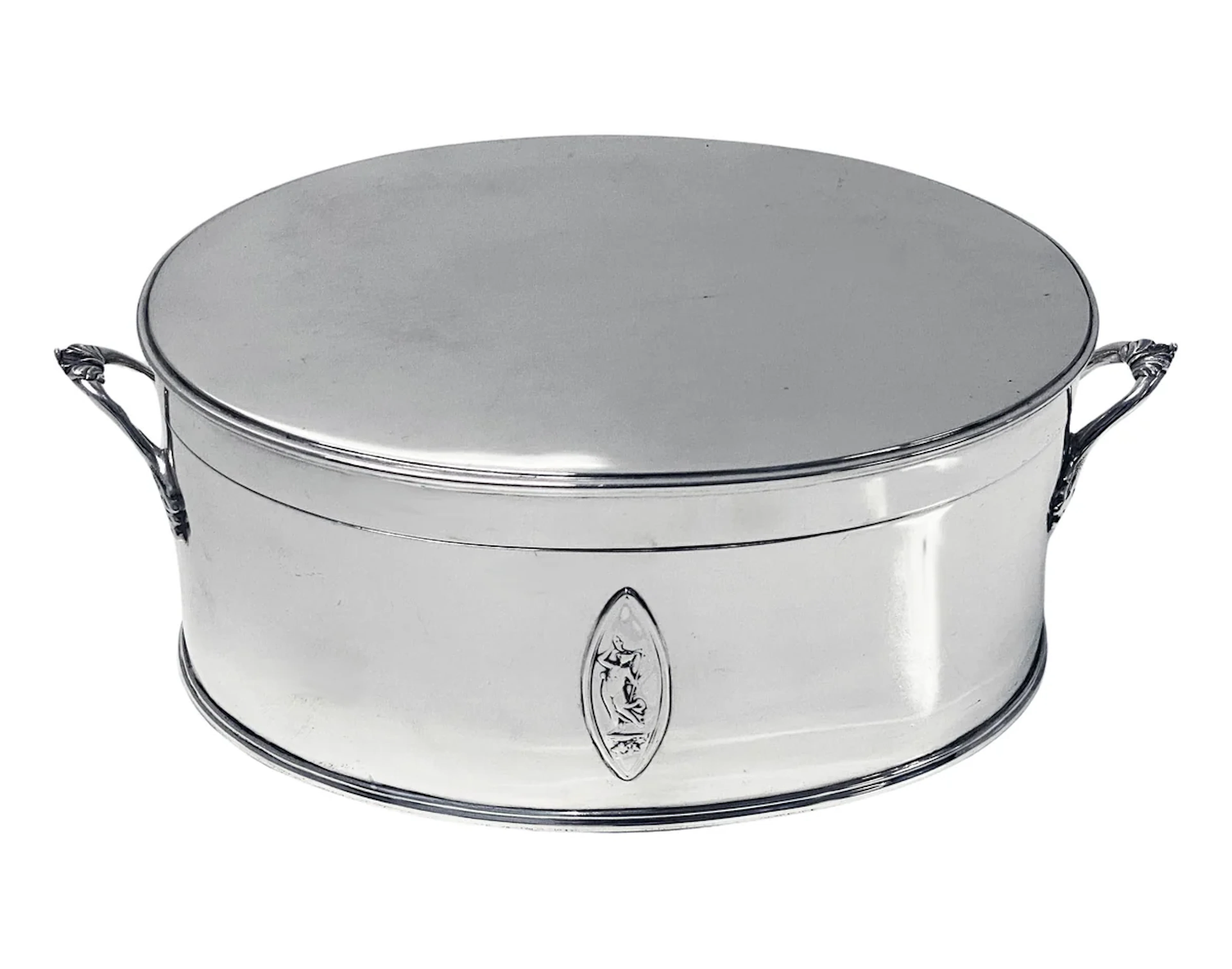 Antique Rare large Sterling Silver Chocolates or Biscuit Box 1925
