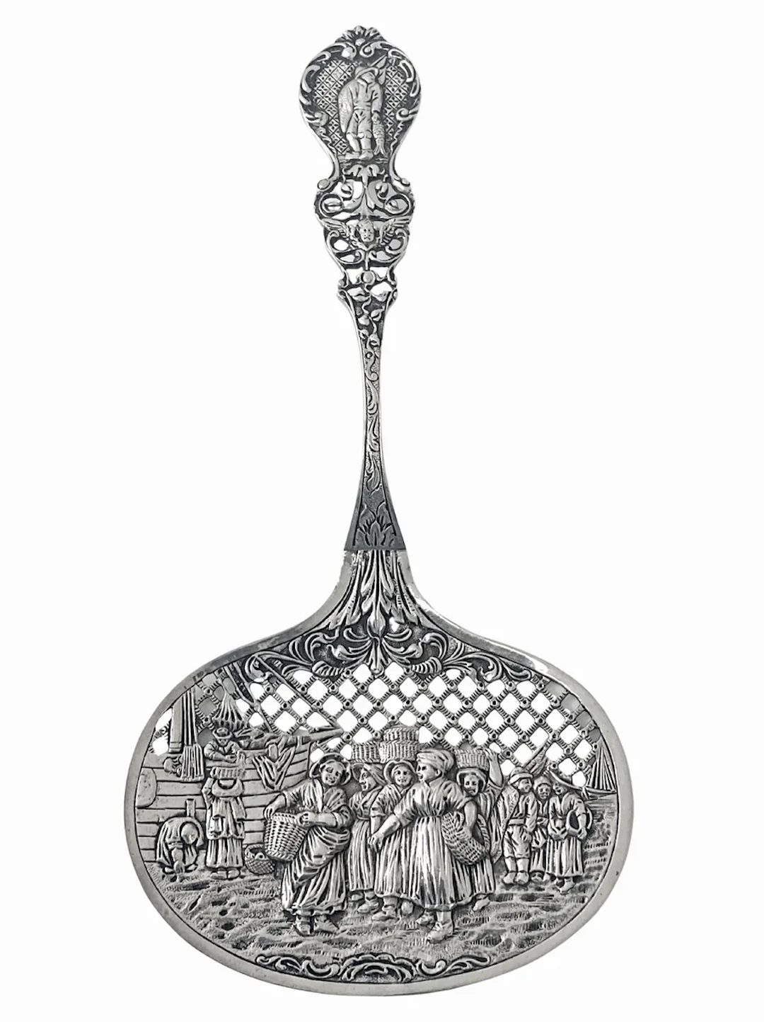Dutch pierced repousse fruit preserve sifter silver spoon C.1916