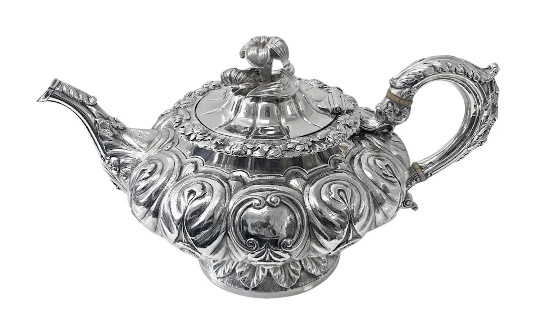 Antique Irish Silver Teapot, Dublin 1835 Patrick Laughlin