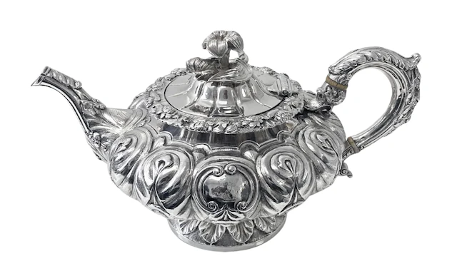 Antique Irish Silver Teapot, Dublin 1835 Patrick Laughlin