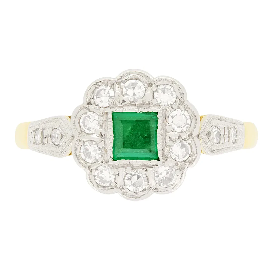 Art Deco 0.40ct Emerald and Diamond Cluster Ring, c.1930s