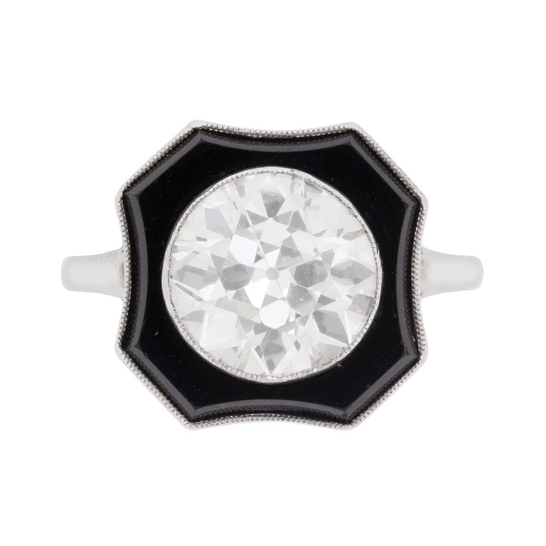 Art Deco 3.30ct Diamond and Onyx Ring, c.1920s