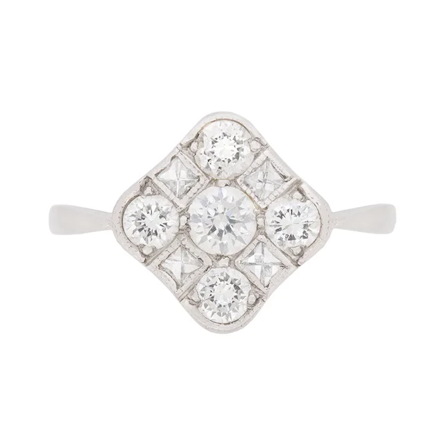 Late Deco 0.80ct Diamond Cluster Ring, c.1940s