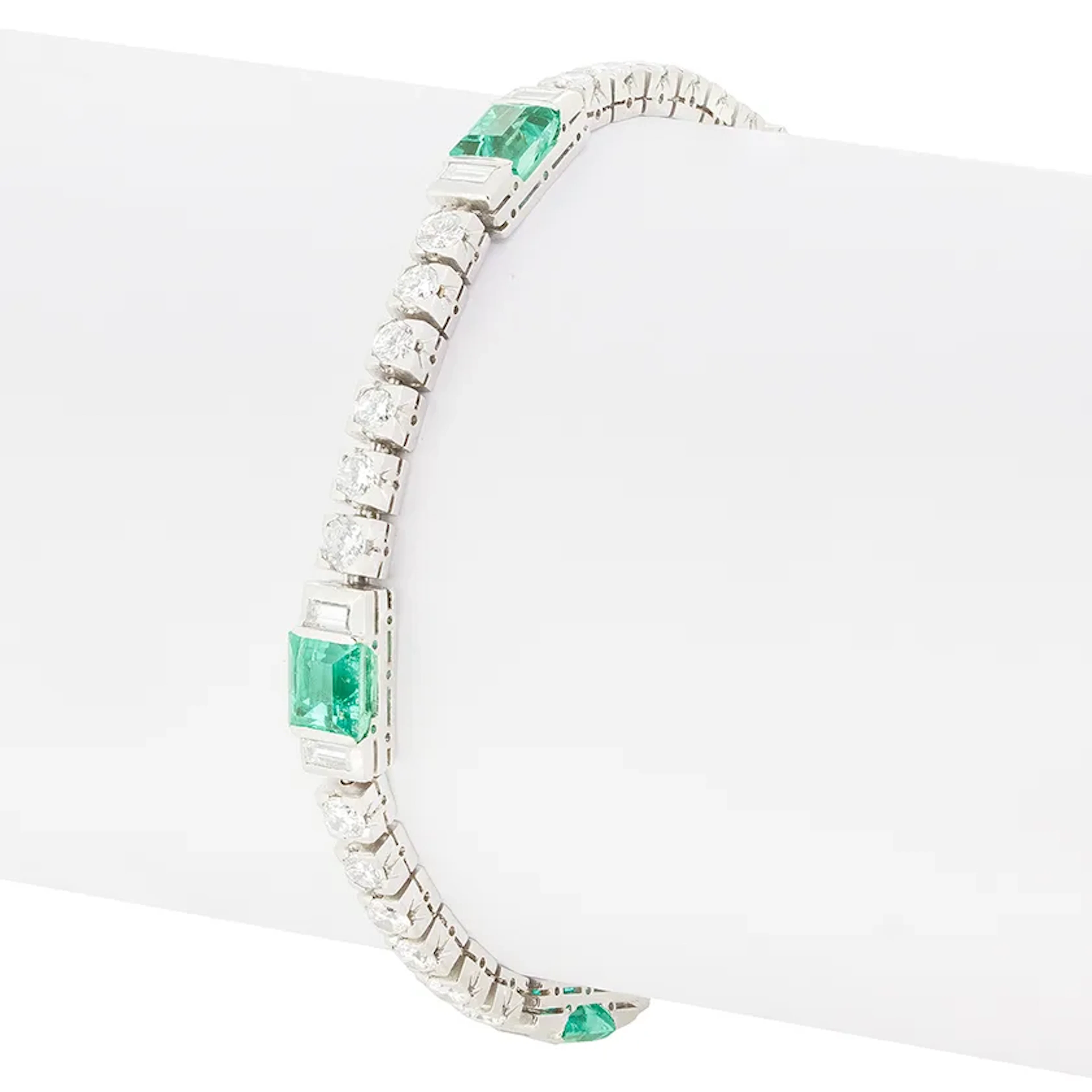 Vintage Mappin & Webb 6.00ct Emerald and Diamond Bracelet, c.1970s