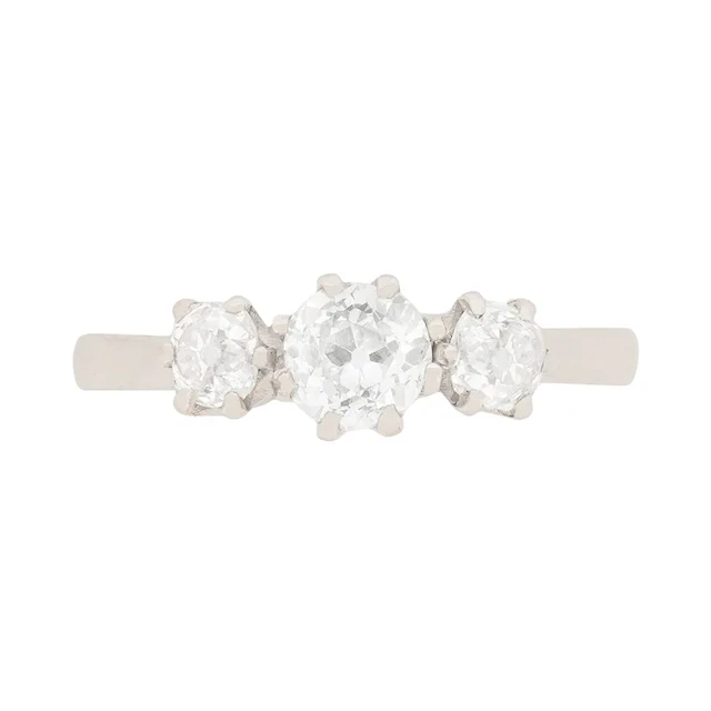 Art Deco 1.00ct Diamond Three Stone Engagement Ring, c.1920s