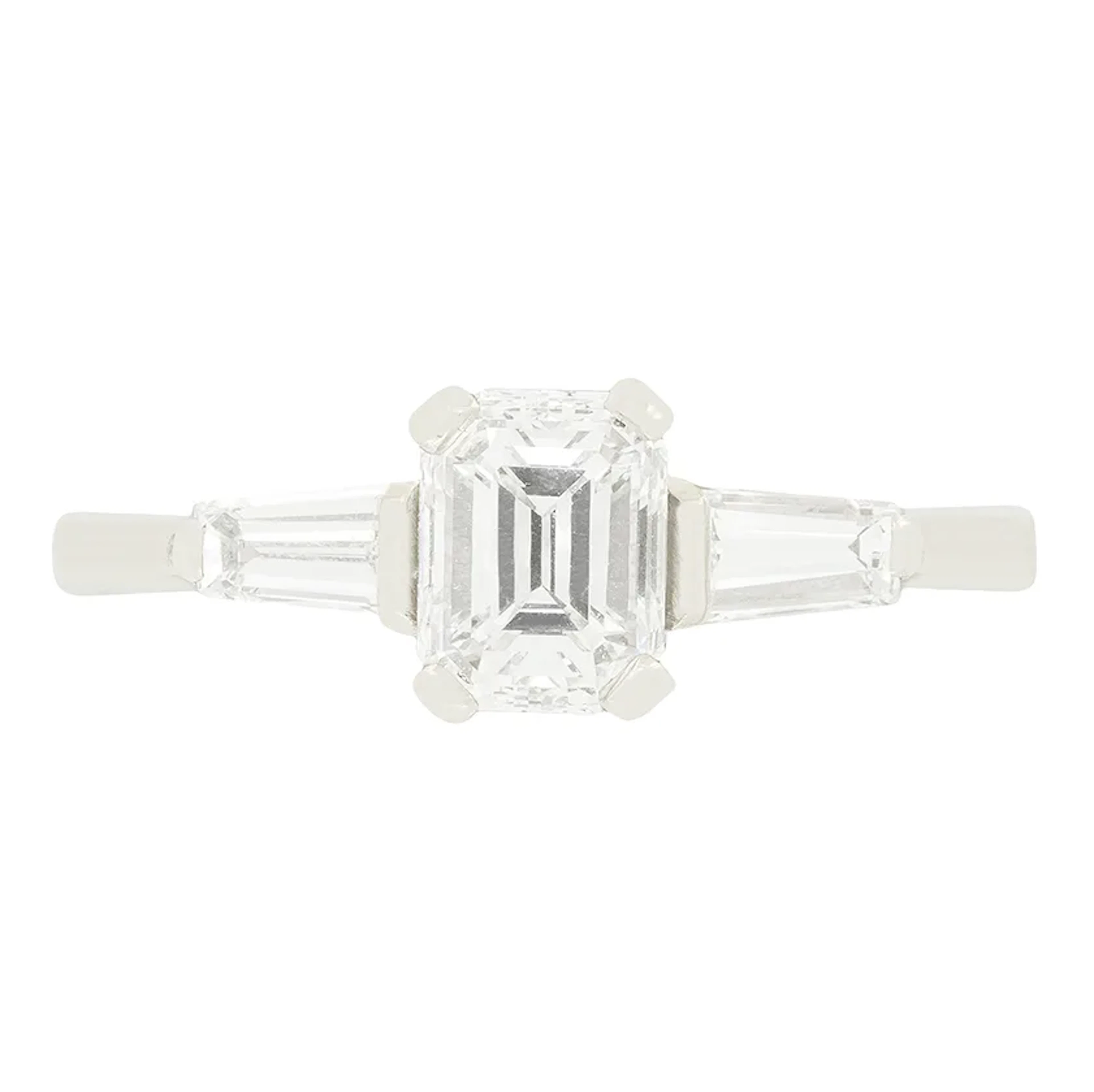 Late Deco 0.74ct Diamond Solitaire Ring, c.1940s