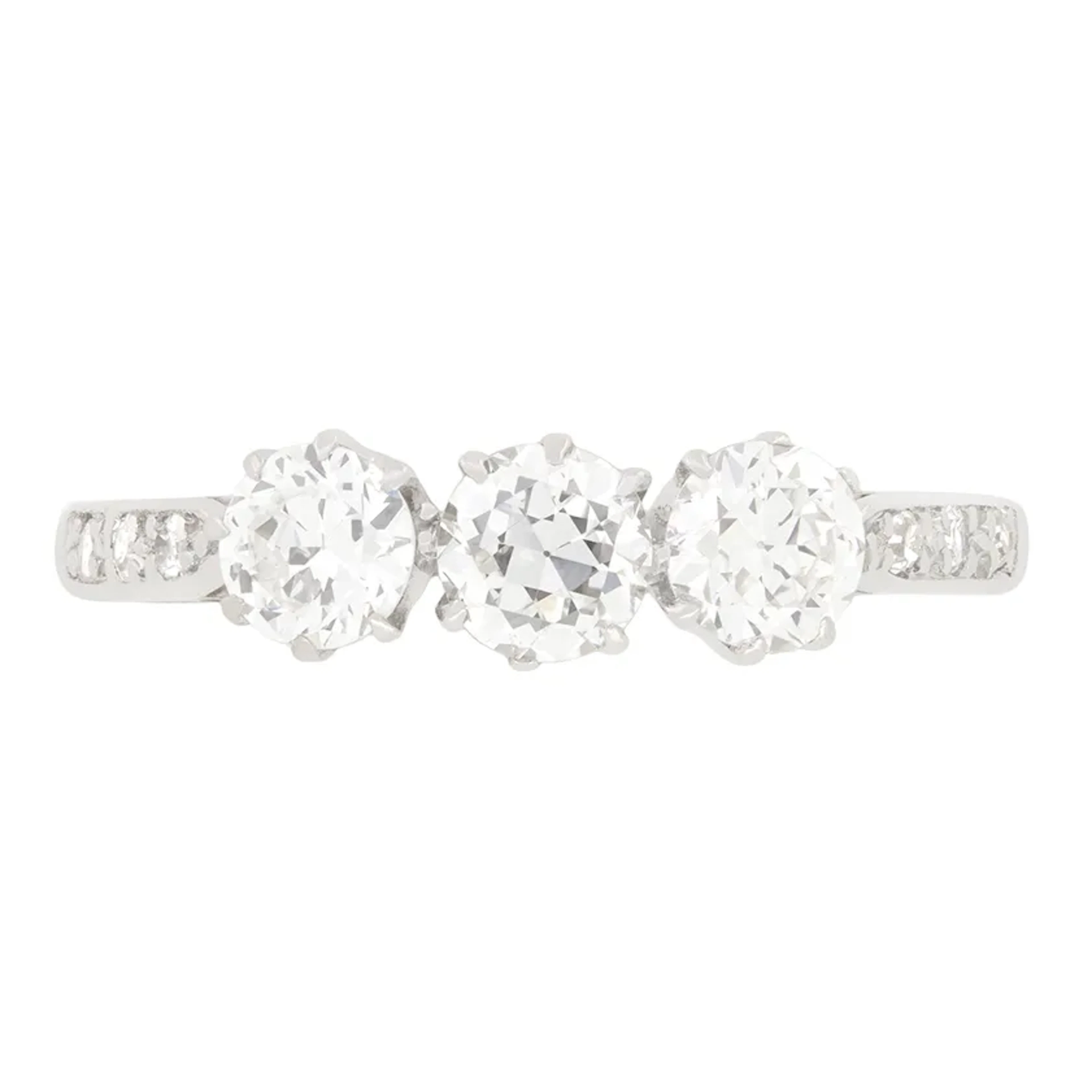 Late Deco 0.90ct Diamond Trilogy Ring, c.1930s