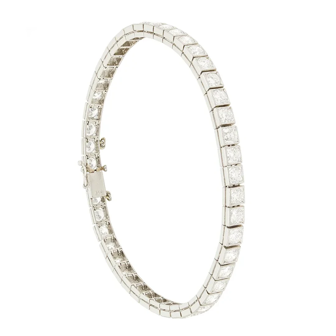 Late Deco 6.90ct Diamond Line Bracelet, c.1940s