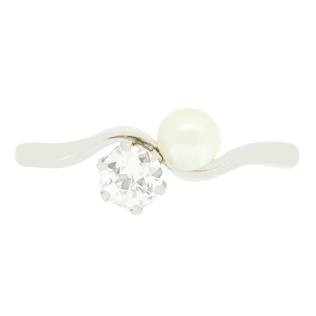 Art Deco 0.35ct Diamond and Pearl Two Stone Twist Ring, c.1930s