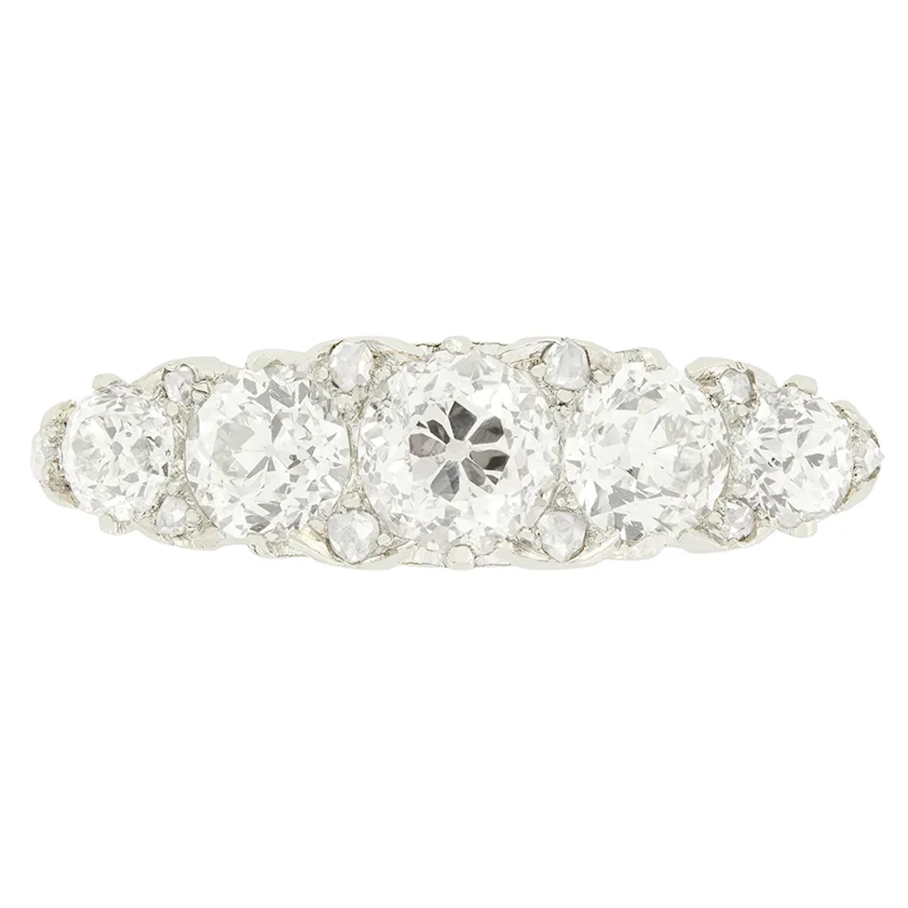 Late Victorian 1.95ct Diamond Five Stone Ring, c.1900s