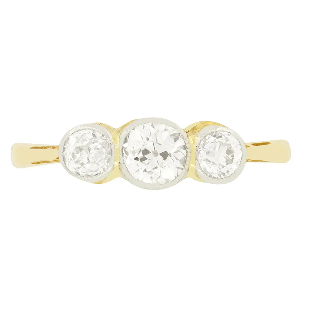 Edwardian 0.75ct Diamond Three Stone Ring, c.1910s
