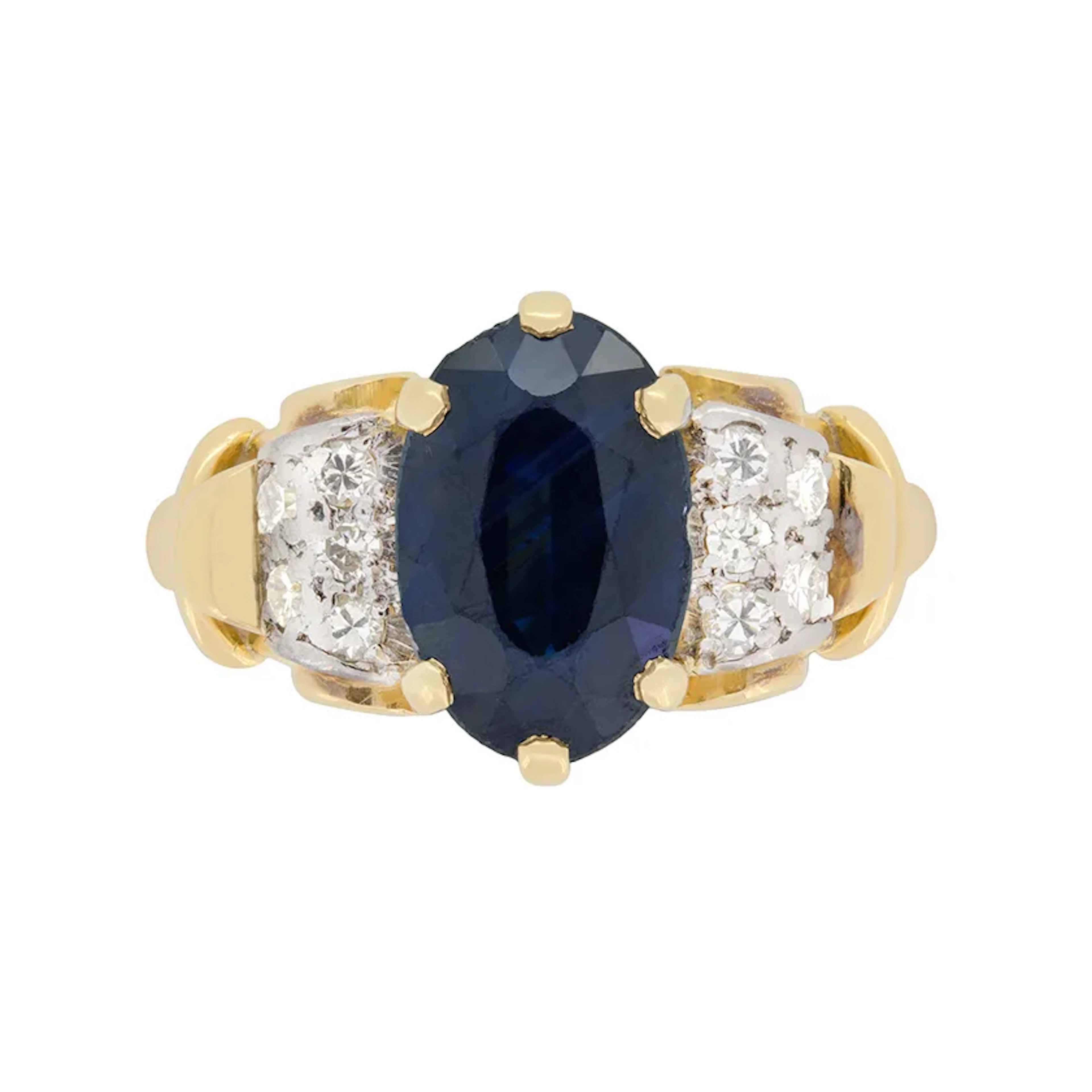 Late Deco 3.20ct Sapphire and Diamond Cluster Ring, c.1940s