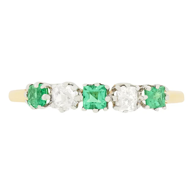 Edwardian 0.50ct Emerald and Diamond Five Stone Ring, c.1910s
