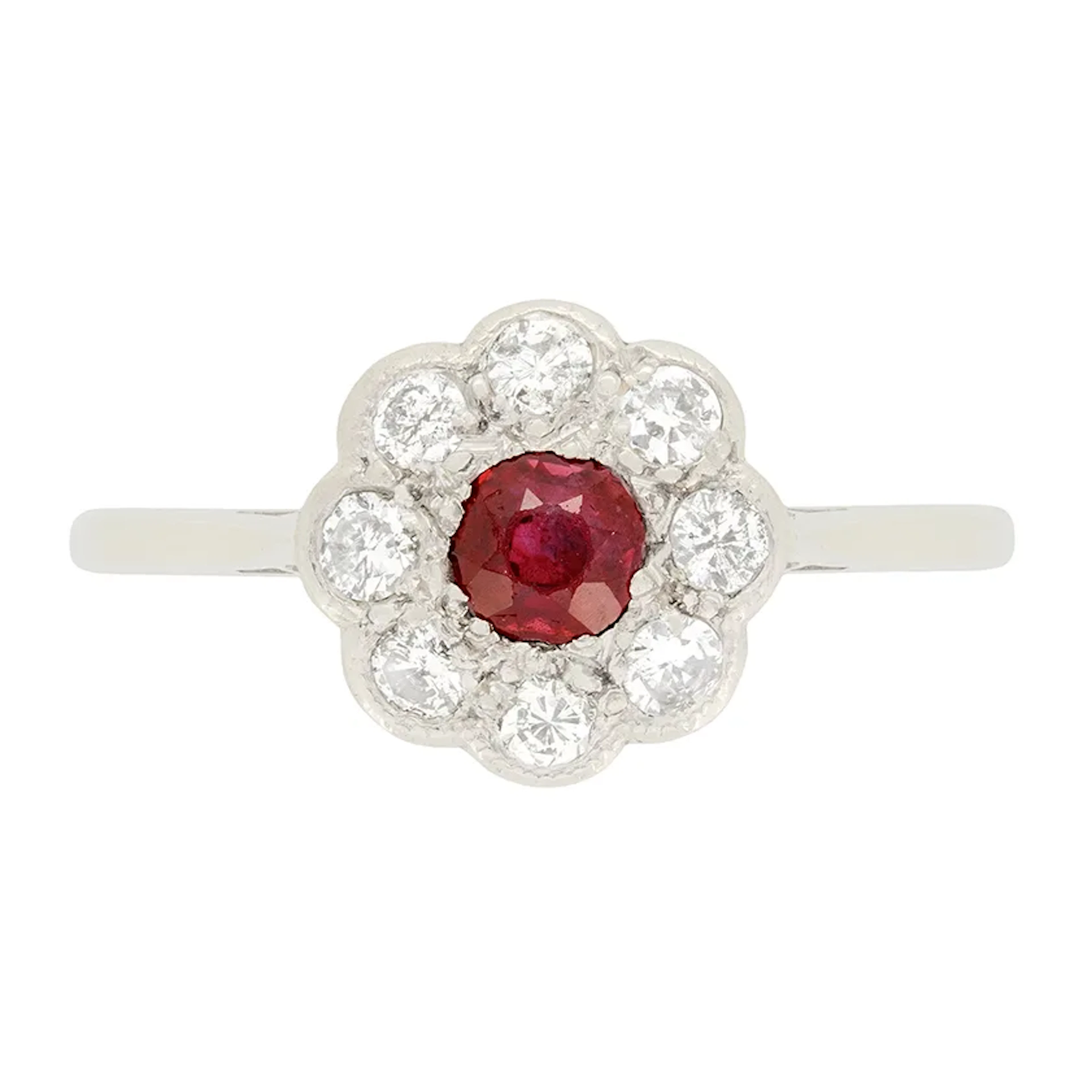 Late Deco 0.25ct Ruby and Diamond Daisy Cluster Ring, c.1940s