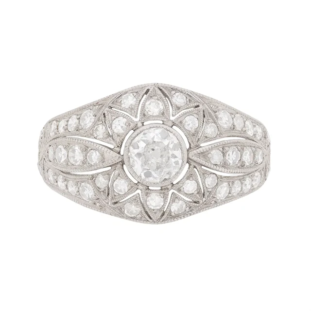 Art Deco 1.40ct Diamond Bombé Ring, c.1930s
