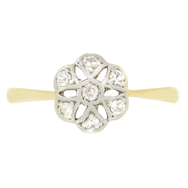 Edwardian 0.21ct Diamond Daisy Cluster Ring, .c1910s