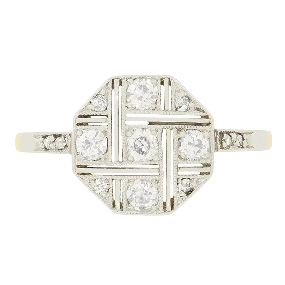 Edwardian 0.33ct Diamond Cluster Ring, c.1910s