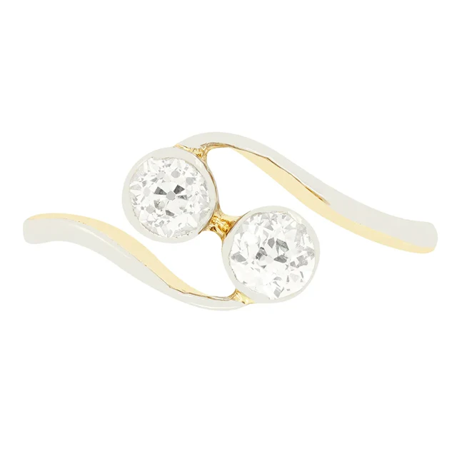 Edwardian 0.40ct Diamond Two Stone Twist Ring, c.1910s