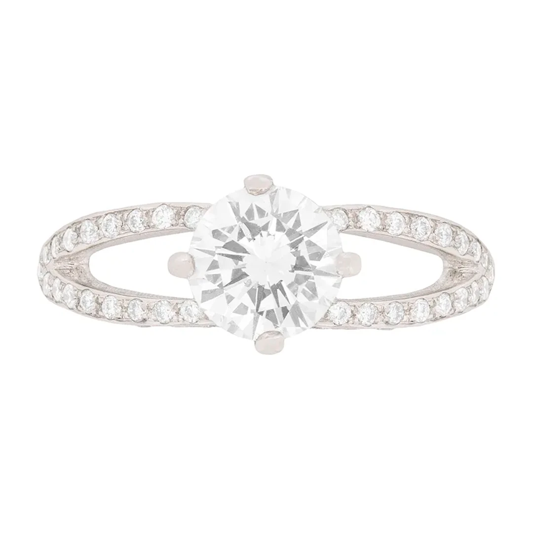 Contemporary 1.09ct Diamond Solitaire Engagement Ring