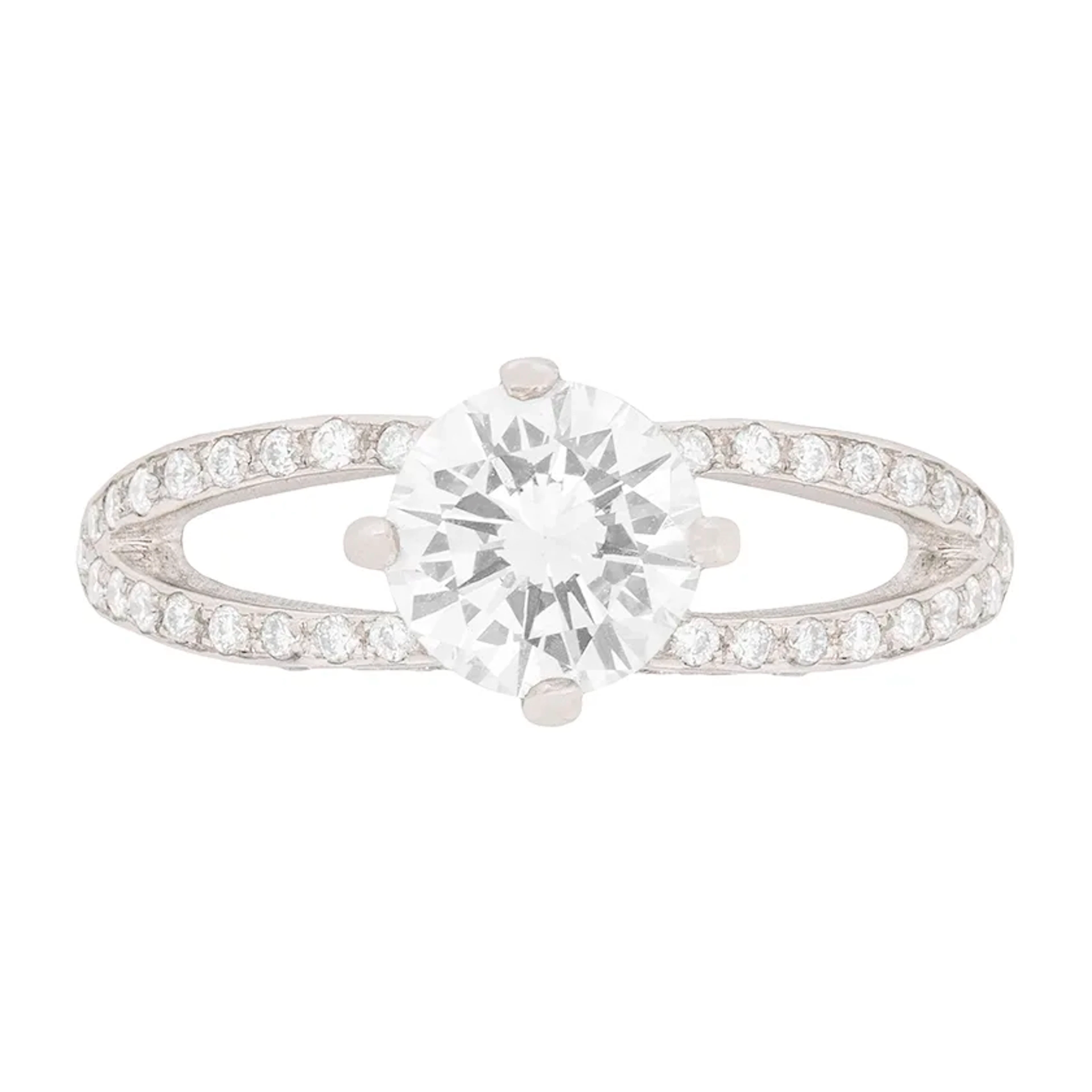 Contemporary 1.09ct Diamond Solitaire Engagement Ring