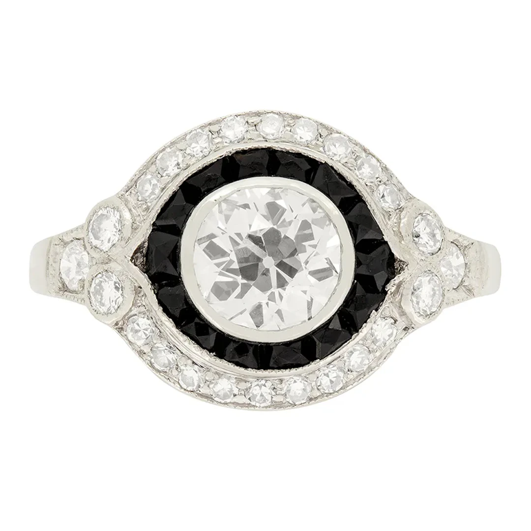 Late Deco 1.01ct Diamond and Onyx Ring, c.1940s