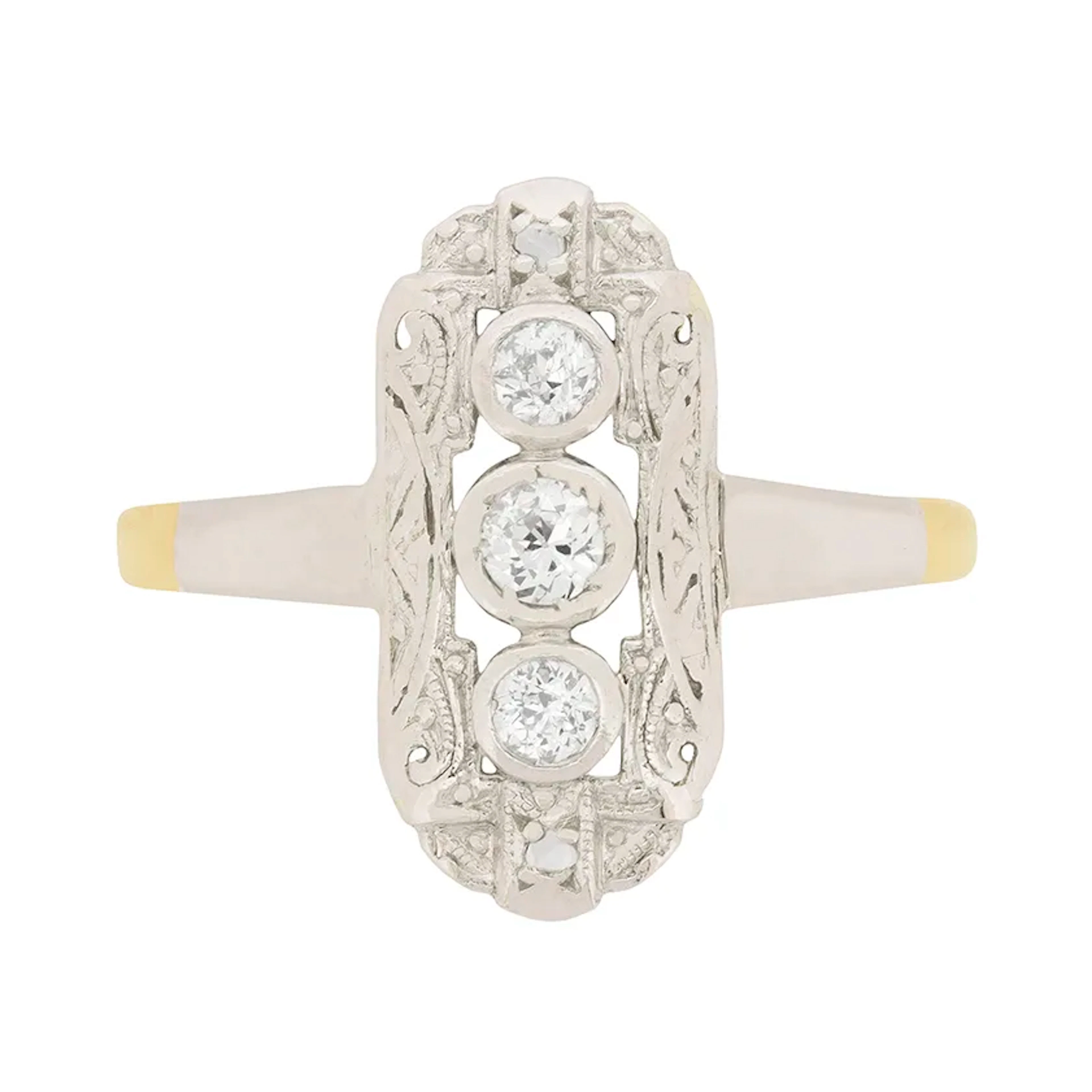 Edwardian 0.35ct Diamond Three Stone Cluster Ring, c.1910s