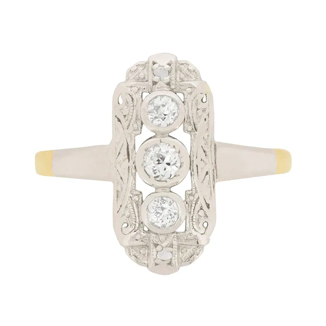 Edwardian 0.35ct Diamond Three Stone Cluster Ring, c.1910s